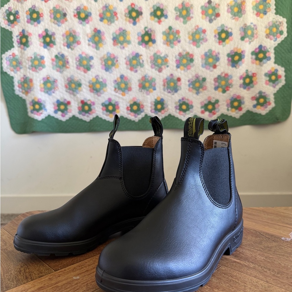 Blundstone Black Leather Ankle Boots men’s 5